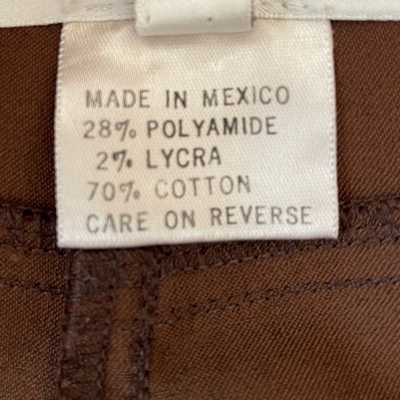 St. John Sport Size 14 Chocolate Brown Dress Pants With Gold Hardware - Picture 7 of 8